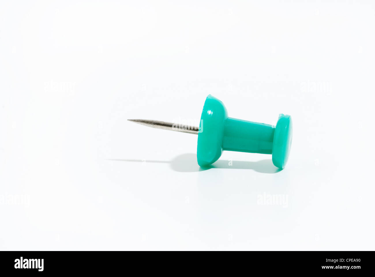 Puntina di mappa il Pin su sfondo bianco. Foto Stock