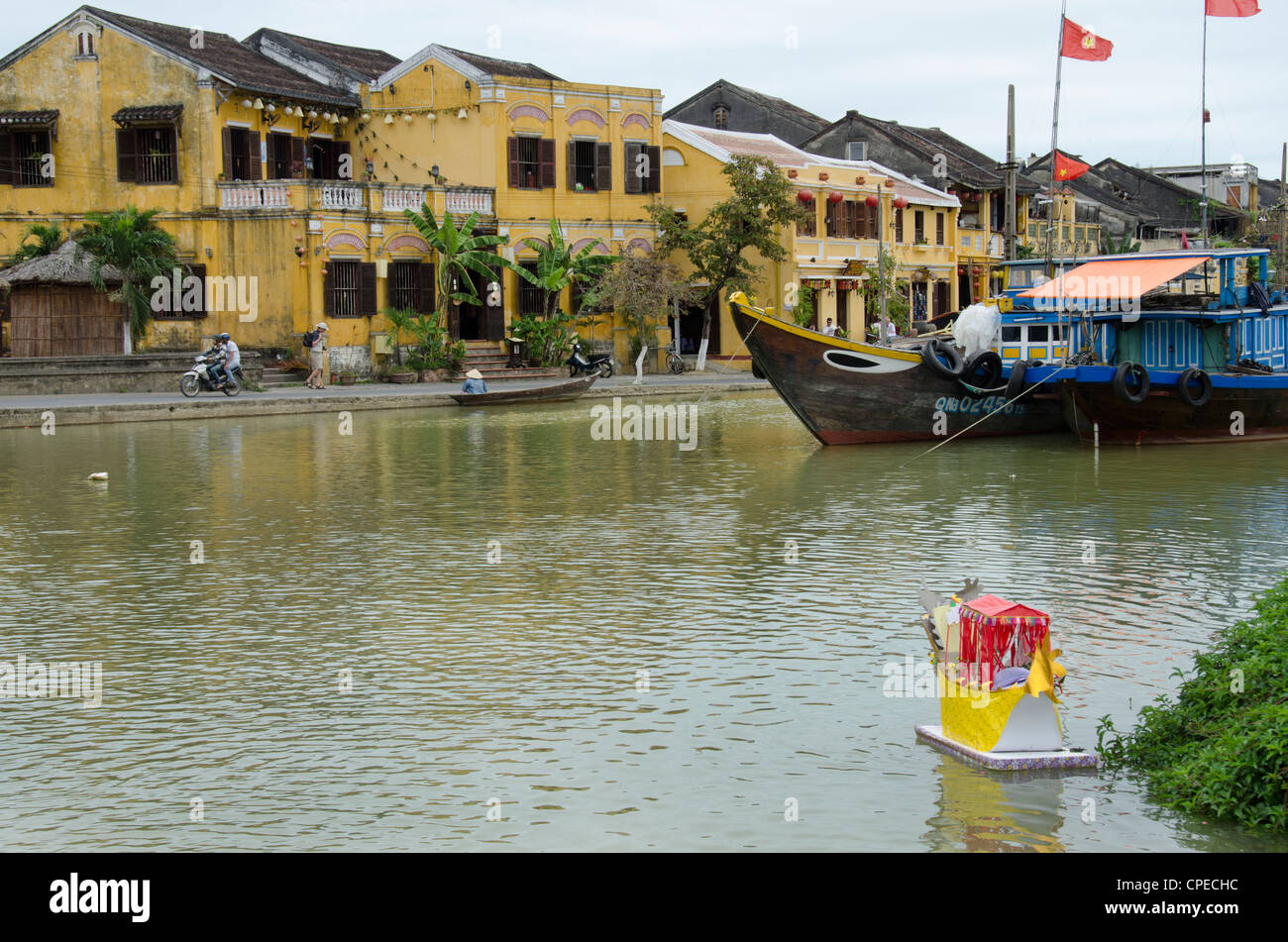 Il Vietnam, da nang, storico hoi an. importante porto commerciale dal 15th del XIX secolo situato sul fiume Thu Bon. Foto Stock