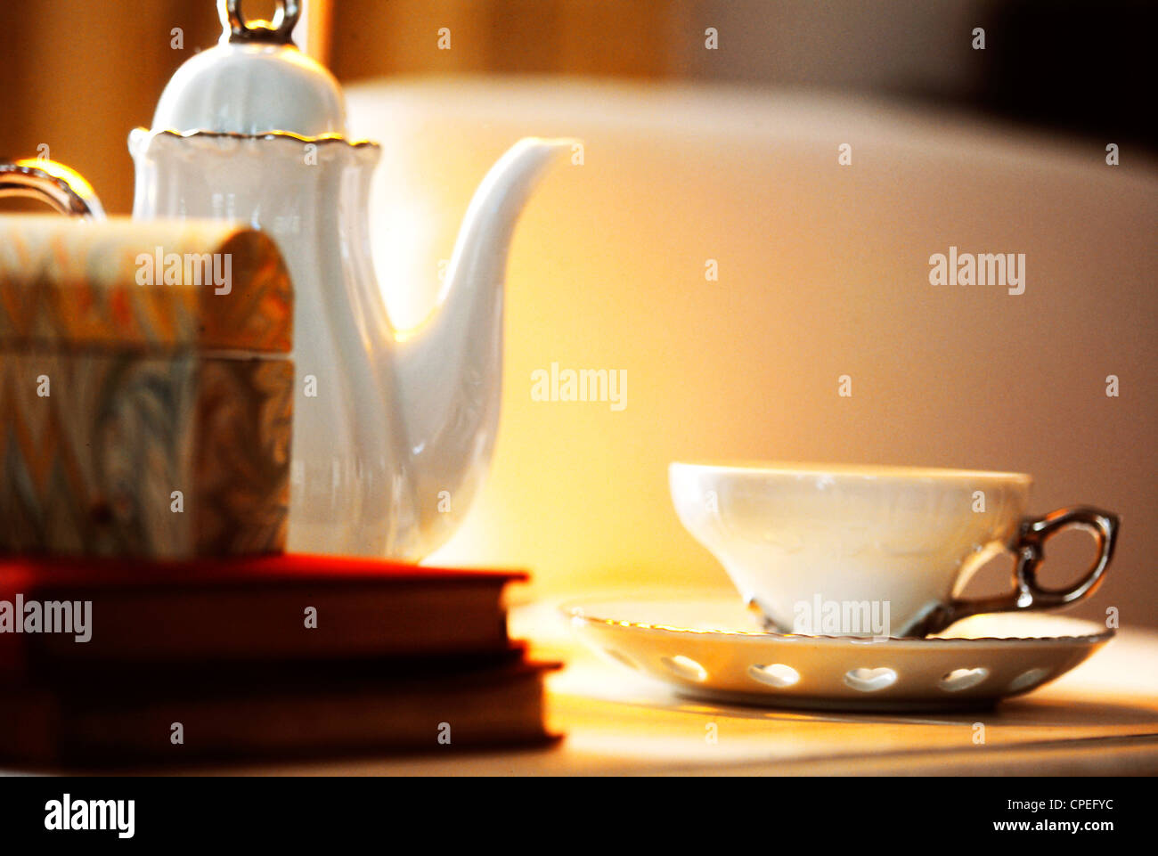 Set per il tè sul tavolo Foto Stock
