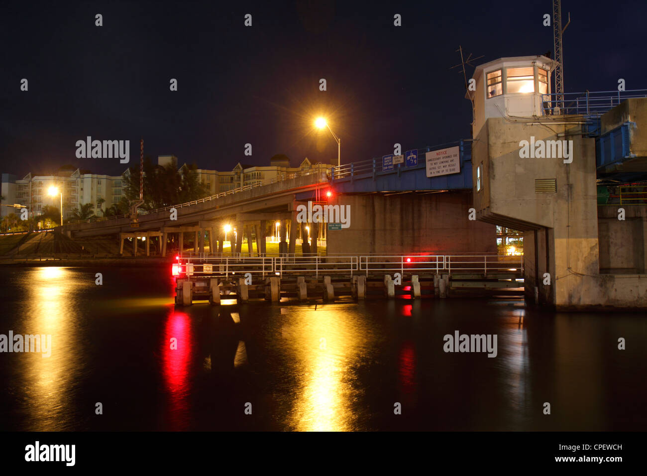 Boca Raton Florida,Palm Beach County,Lake Palm Beach County,Boca Raton,Spanish River Water,Inlet Water Bridge,drawbridge,tower,autostrada Route A1A,Water Foto Stock