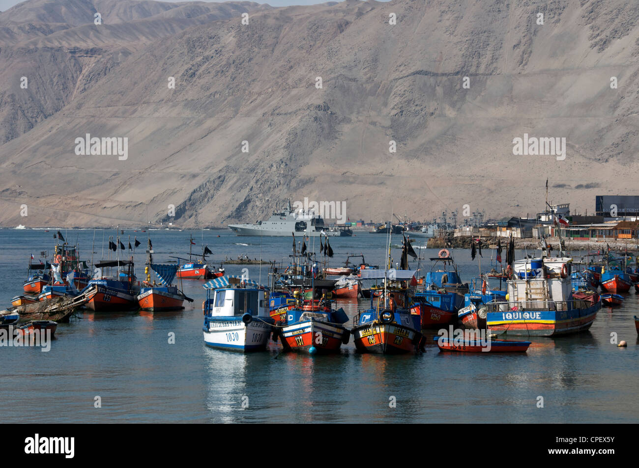 Barche da pesca Porto di Iquique Cile Foto Stock