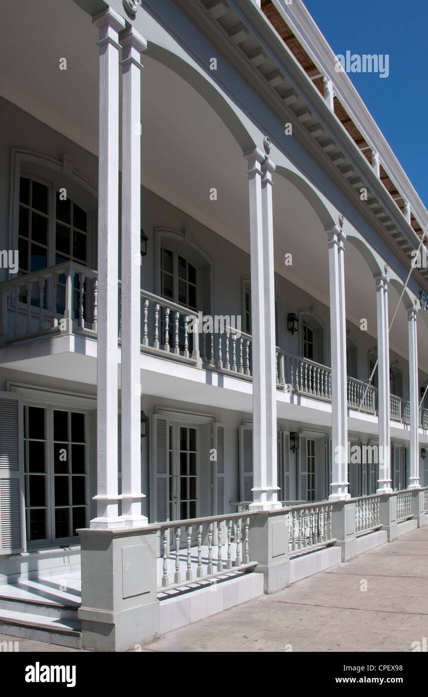 Restaurato elegante edificio del XIX secolo il vecchio quartiere di Iquique Cile Foto Stock