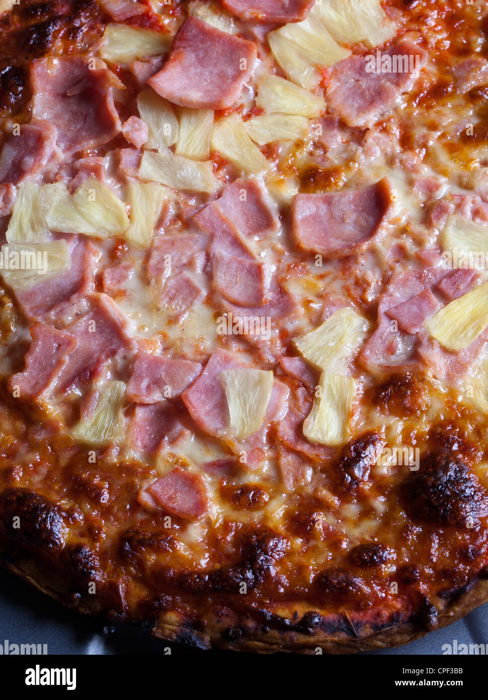 Prosciutto e ananas Pizza Foto Stock