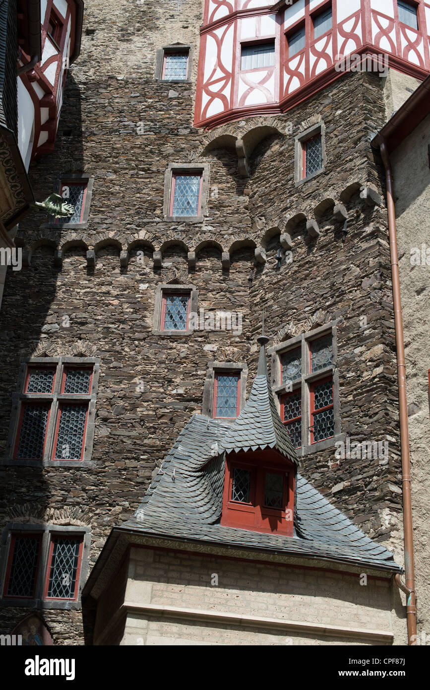 Castello tedesco Burg Eltz Foto Stock