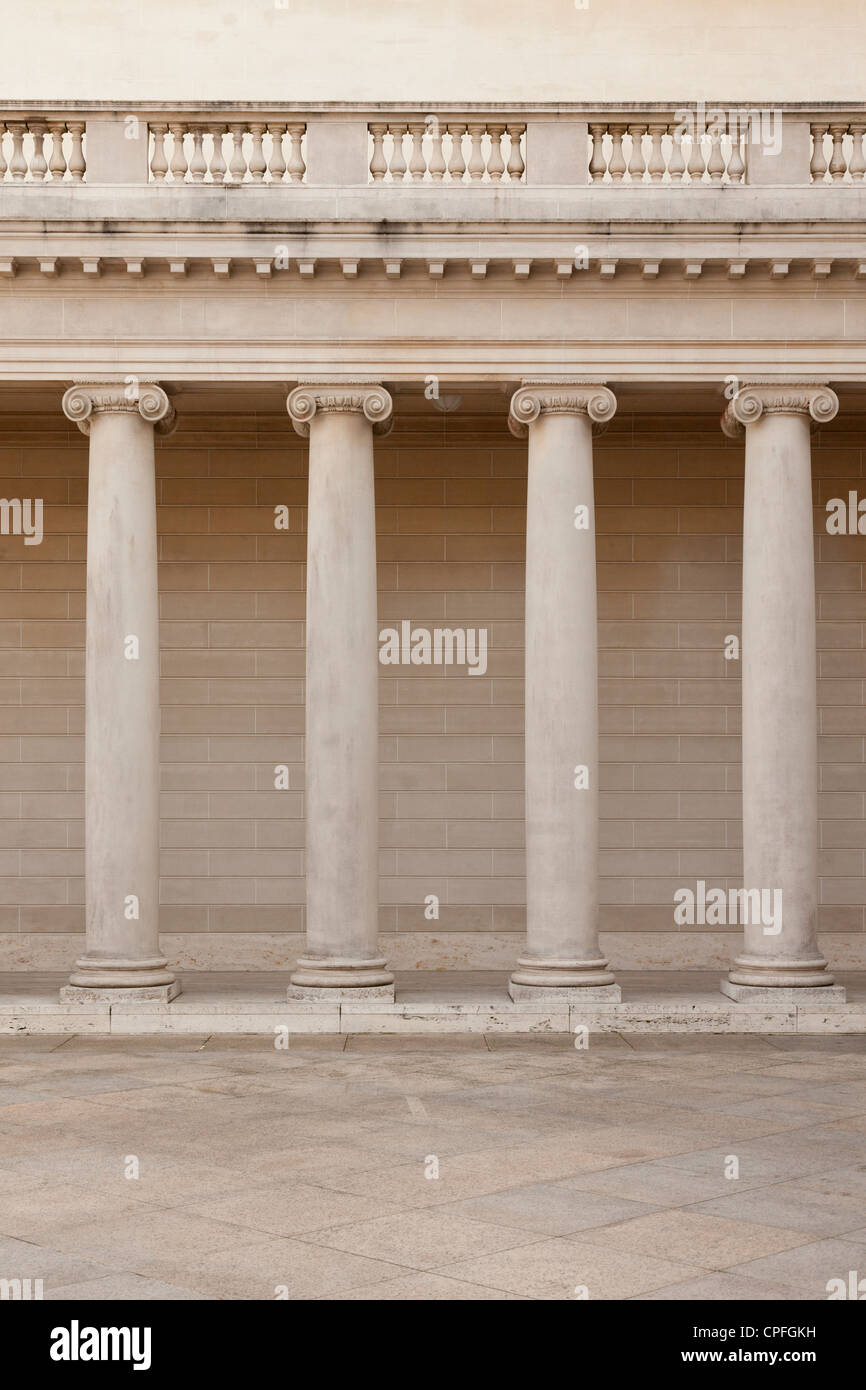 Il greco di colonne ioniche presso la Legione d'onore. San Francisco, California. Foto Stock