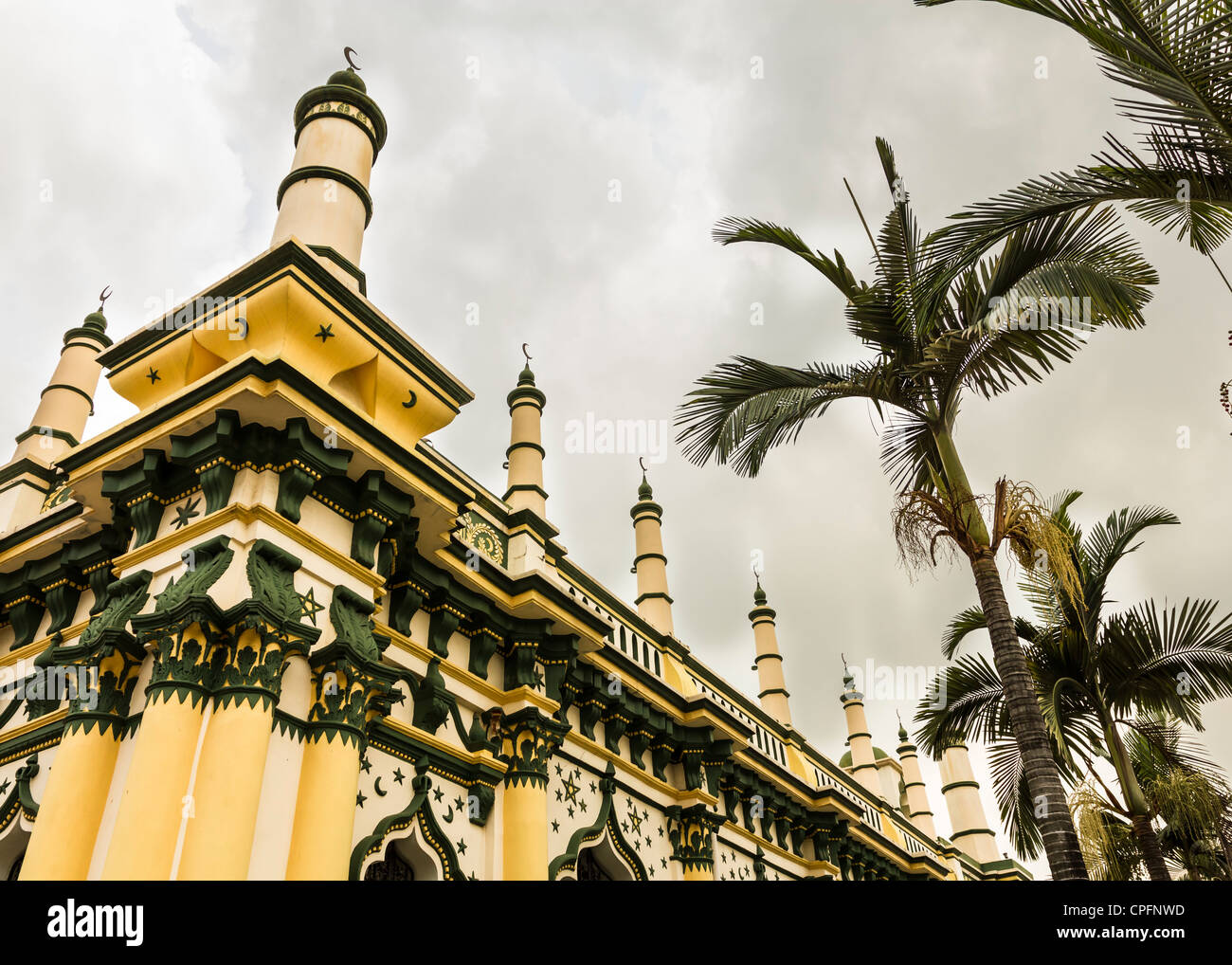 Masjid Abdul Gaffoor si trova nella zona nota come Kampong Kapor, Little India precinct di Singapore Foto Stock