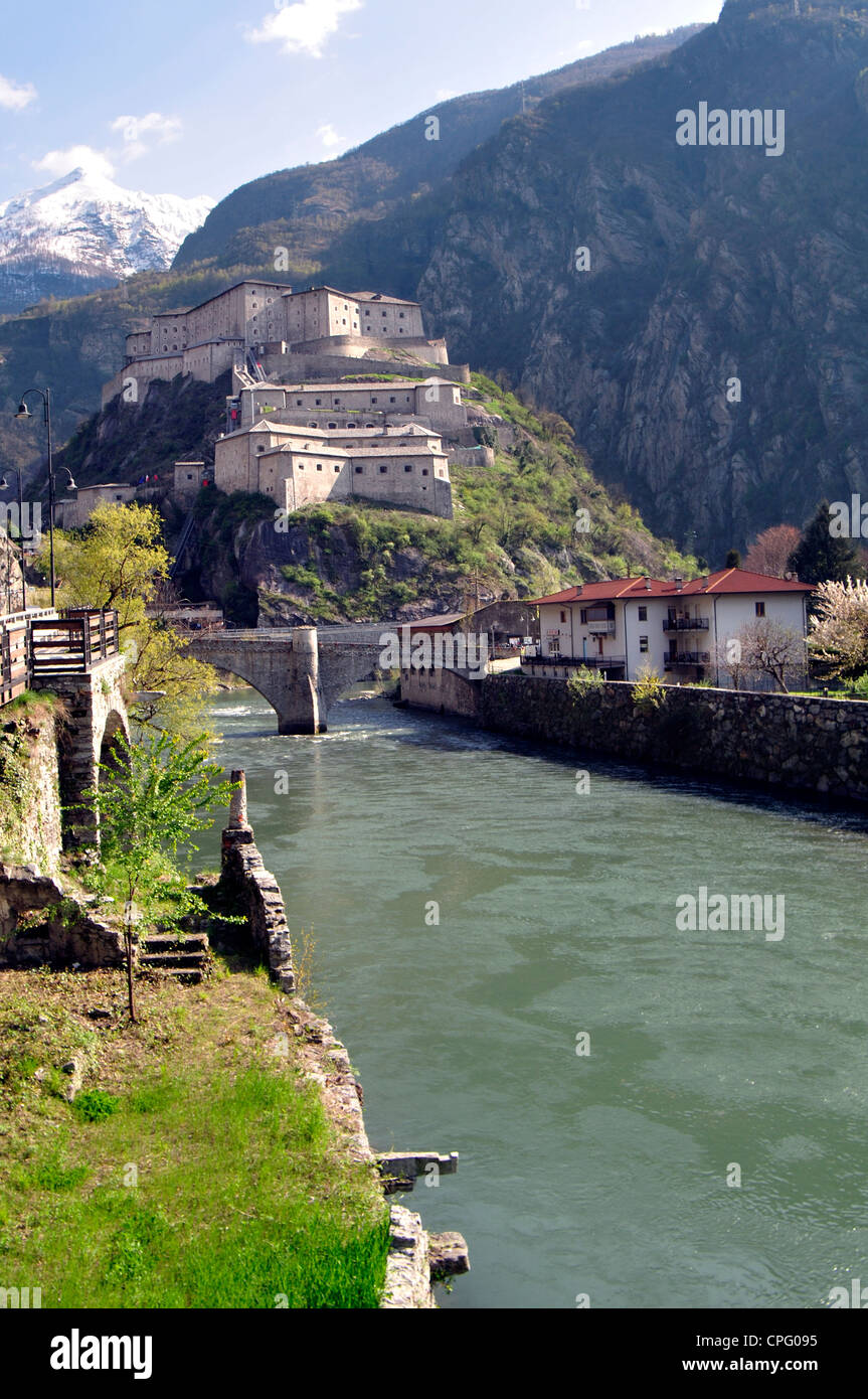 L'Italia, Valle d'Aosta, forte di Bard Foto Stock