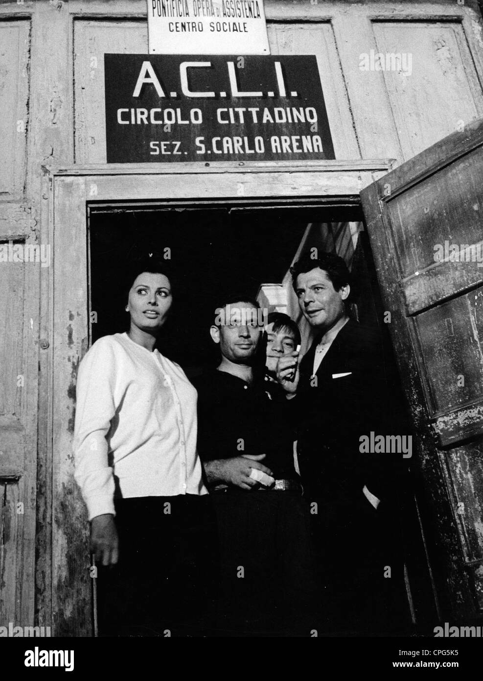 Mastroianni, Marcello, 28.9.1924 - 19.12.1996, attore italiano, con Sophia Loren e Vincenzo Prisco, 1963 donna, Foto Stock