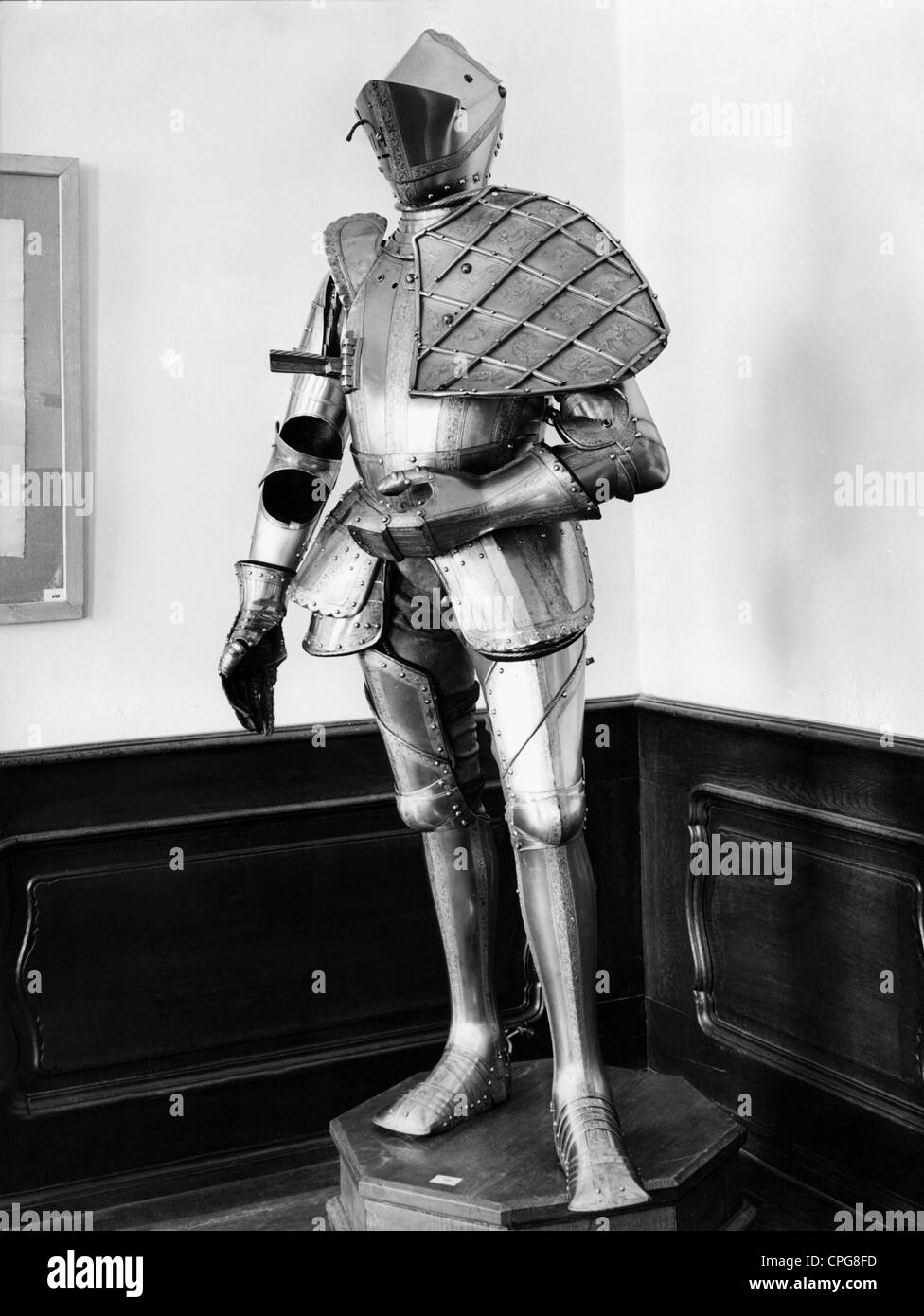 Militare, Medioevo, armatura del cavaliere, armatura da tavola per torneo, circa 16 ° secolo, torneo, tourney, tornei, tourneys, cavaliere, cavalieri, armatura del cavaliere, protezione, storico, storico, medievale, Additional-Rights-Clearences-non disponibile Foto Stock