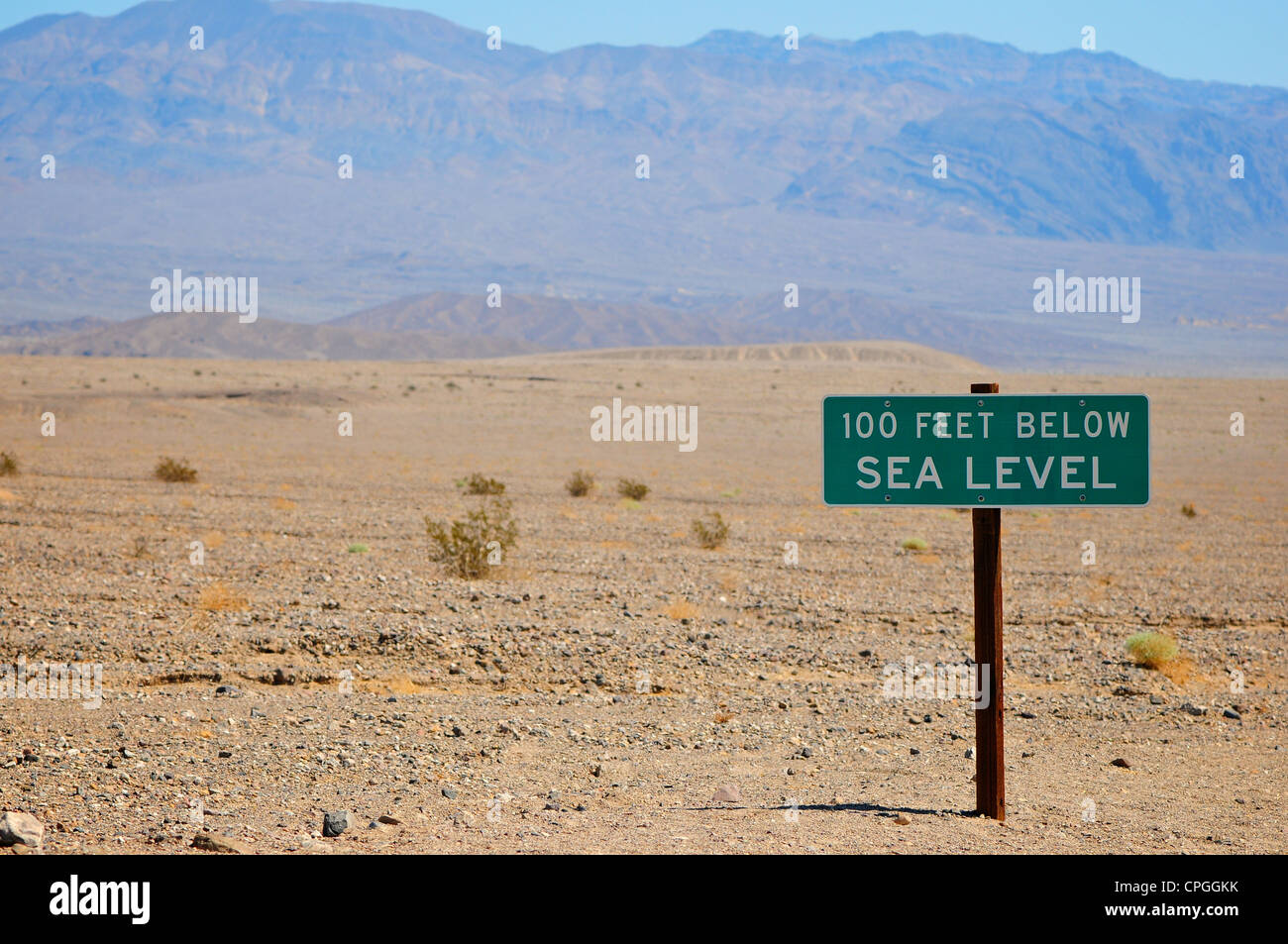 Livello del mare segno nel Parco Nazionale della Valle della Morte, STATI UNITI D'AMERICA Foto Stock