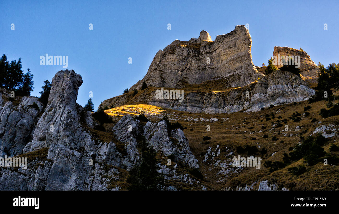 Alpi, montagne, Cliff, roccia, scarpata, calcare, la parete di roccia, roccioso, mountainscape, scenario di montagna, mountain landscap Foto Stock