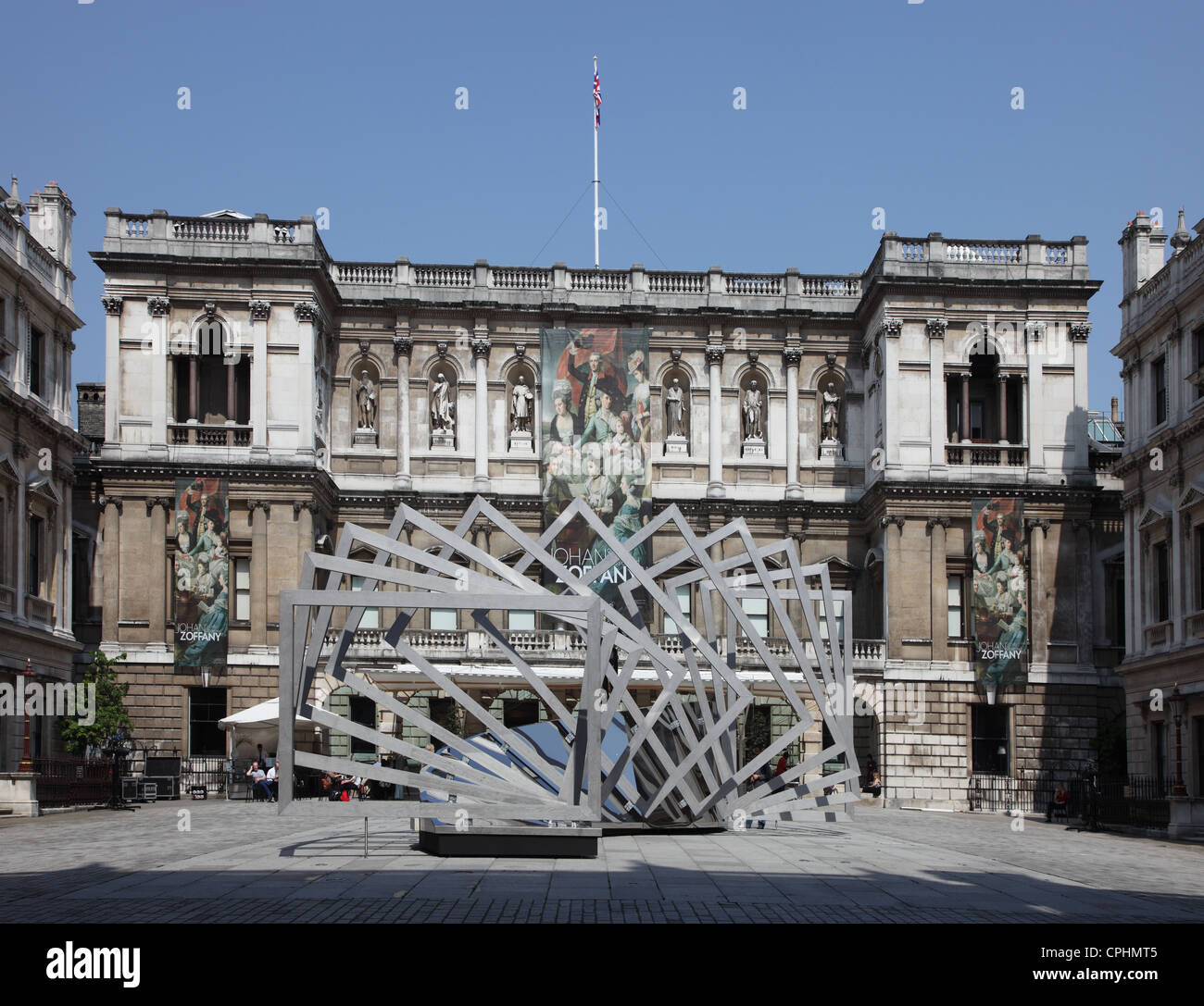 La Royal Academy di Londra, prestigiosa sede di arti, Piccadilly, Londra, Regno Unito Foto Stock