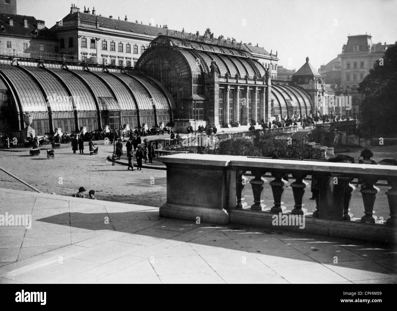 Palazzo di Vetro nel giardino del castello, 1932 Foto Stock