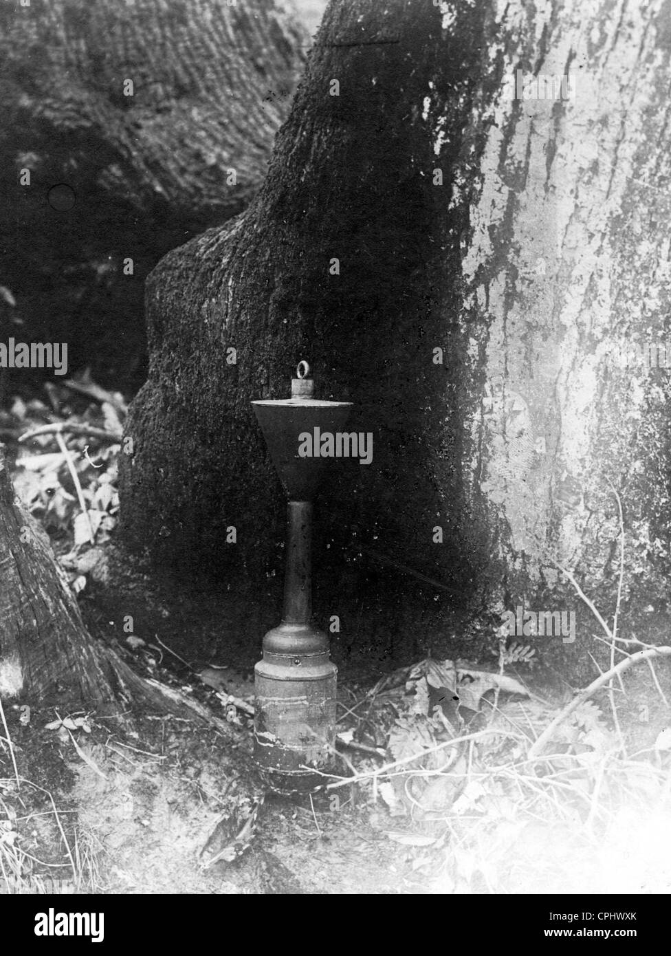 Aerei italiani bomba in una posizione austriaca, 1916 Foto Stock