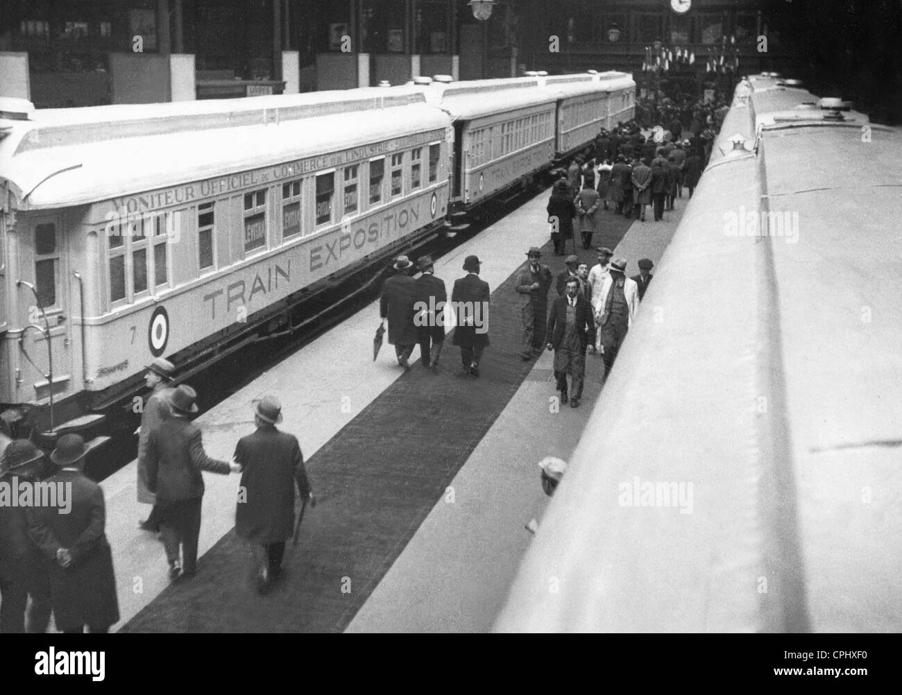 Mostra treno alla stazione Gare du Nord, 1933 Foto Stock