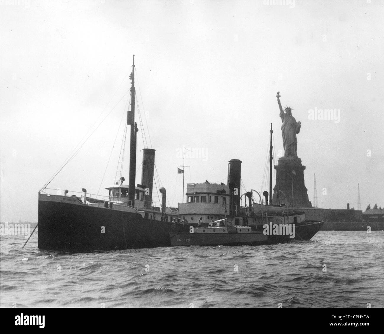 Le navi britanniche catturato a causa del contrabbando di alcool, 1927 Foto Stock