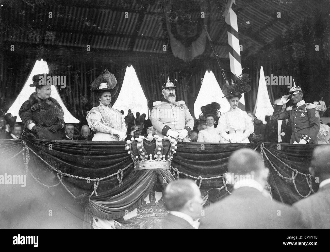 Re Guglielmo II di Württemberg in apertura di una fiera agricola, 1908 Foto Stock