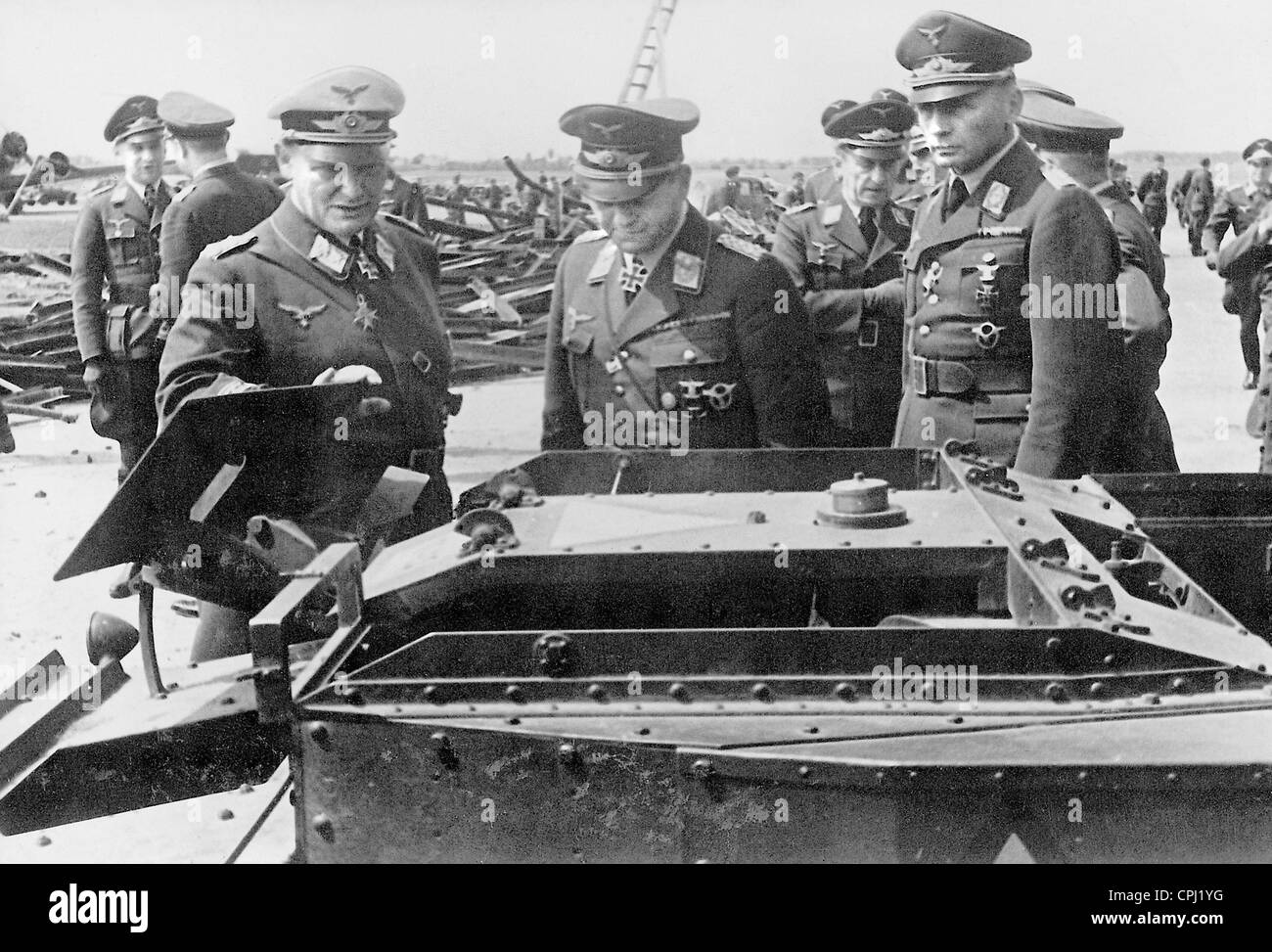 Hermann Goring visite equipaggiamento militare sul fronte occidentale, 1940 Foto Stock