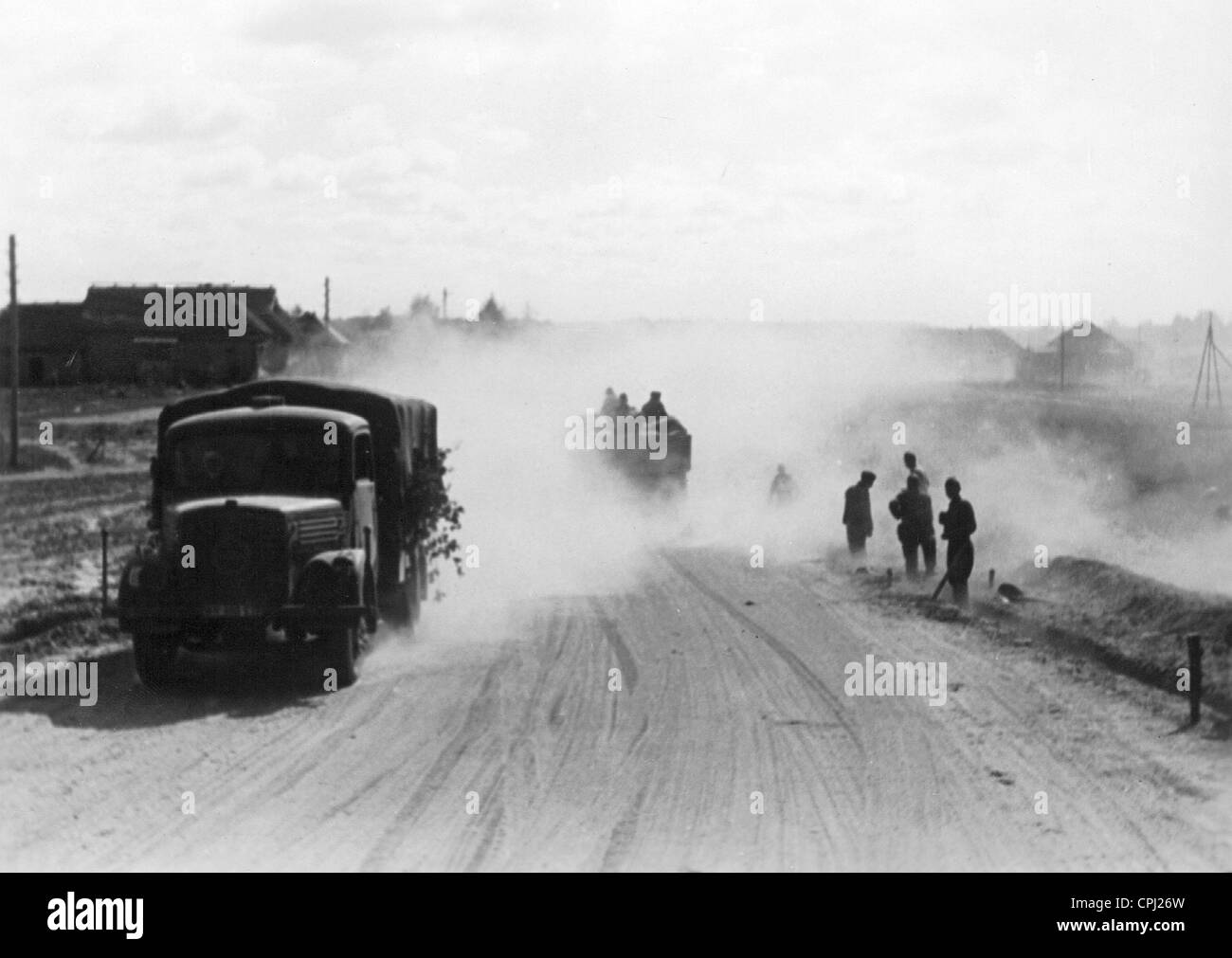 Autocarri tedeschi al fronte orientale, 1942 Foto Stock