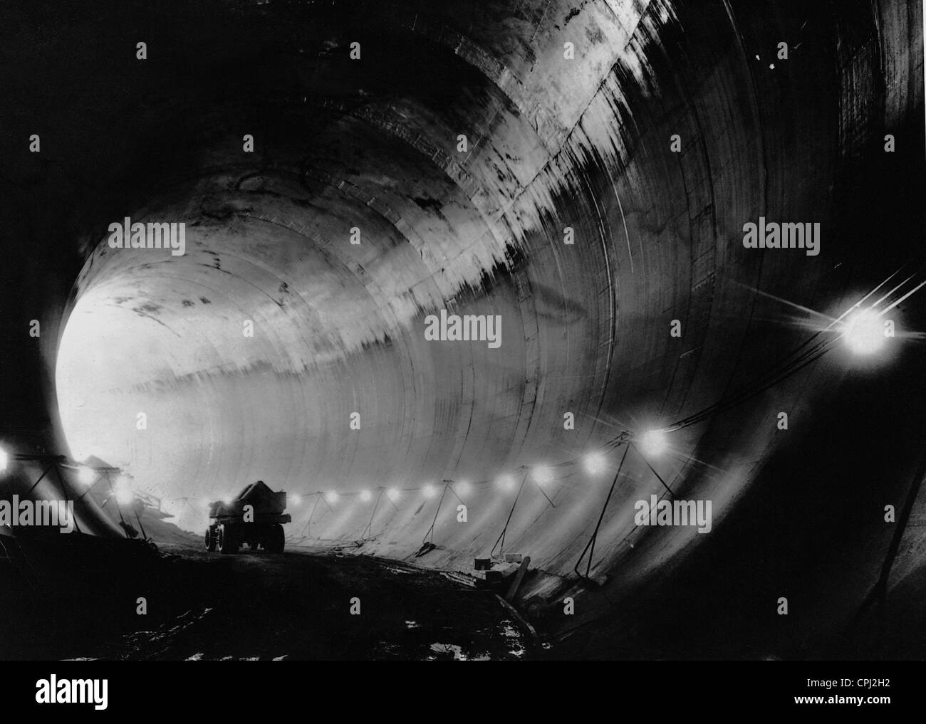 Veicoli da cantiere durante i lavori di costruzione della Diga di Hoover, 1932 Foto Stock