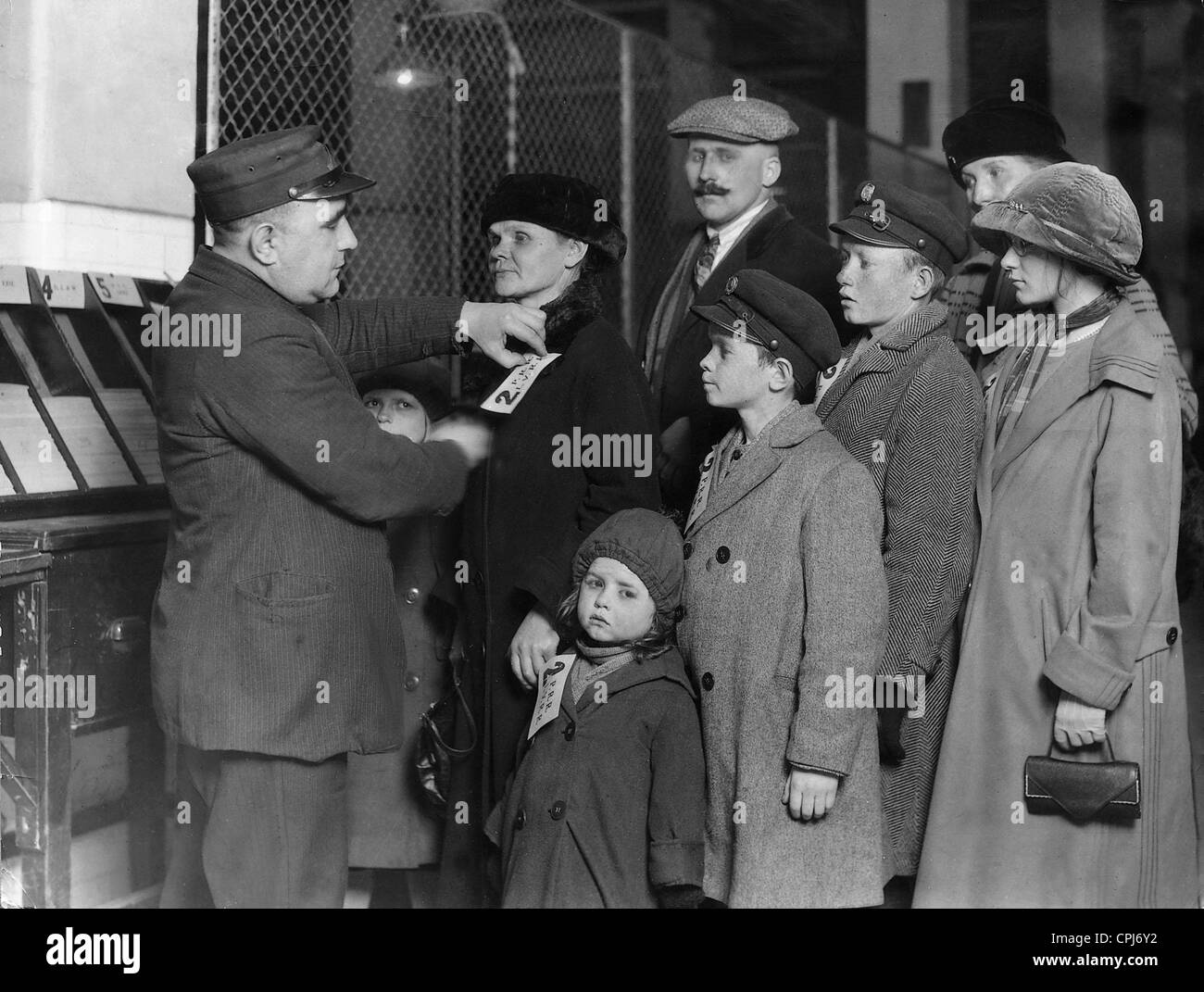 La registrazione degli immigrati, 1928 Foto Stock