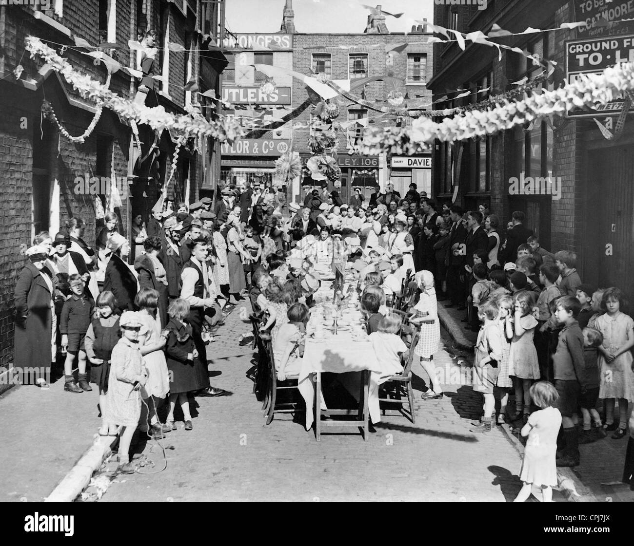 Street festival in occasione del Giubileo d'argento della re, 1935 Foto Stock