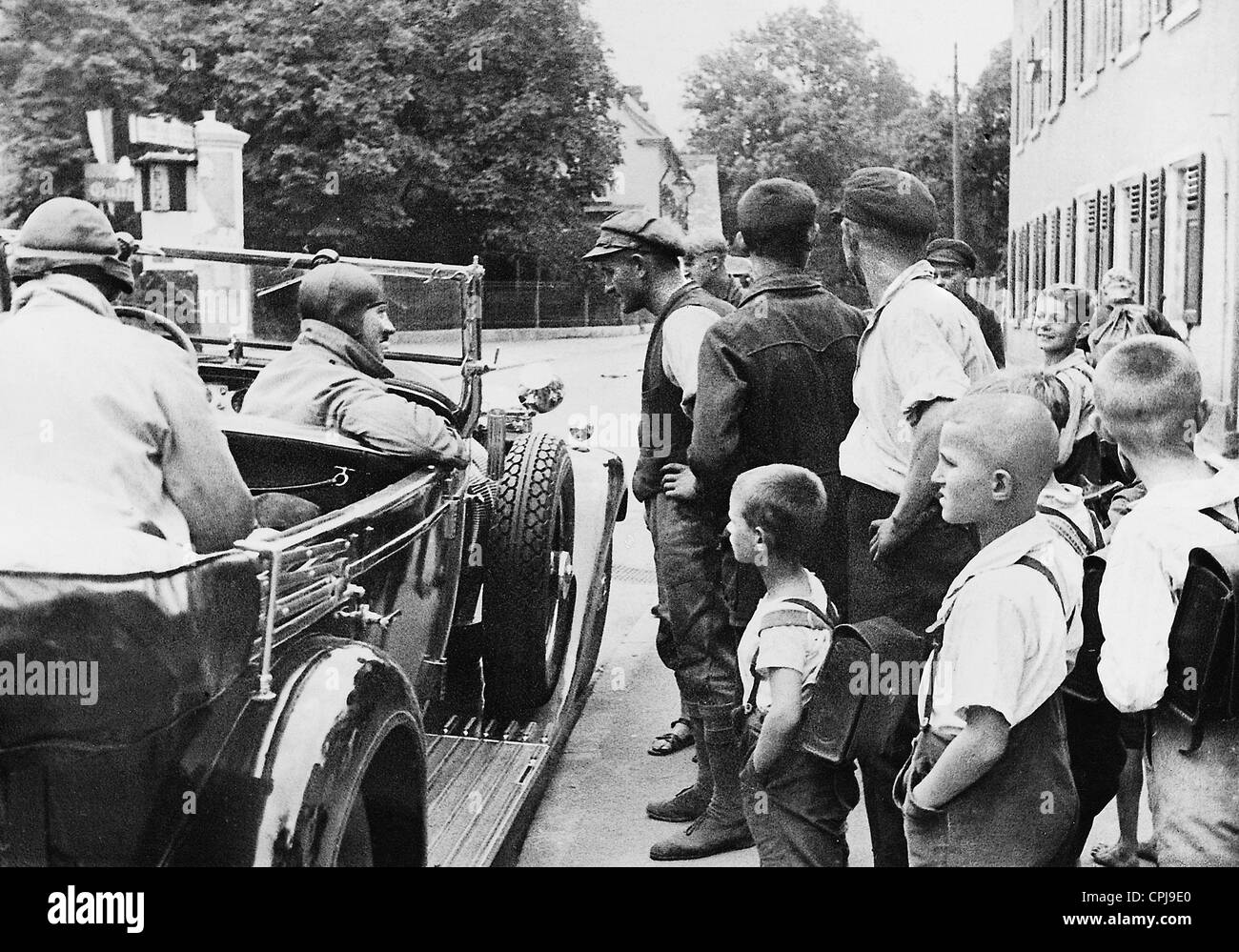Adolf Hitler in transito in auto, 1934 Foto Stock
