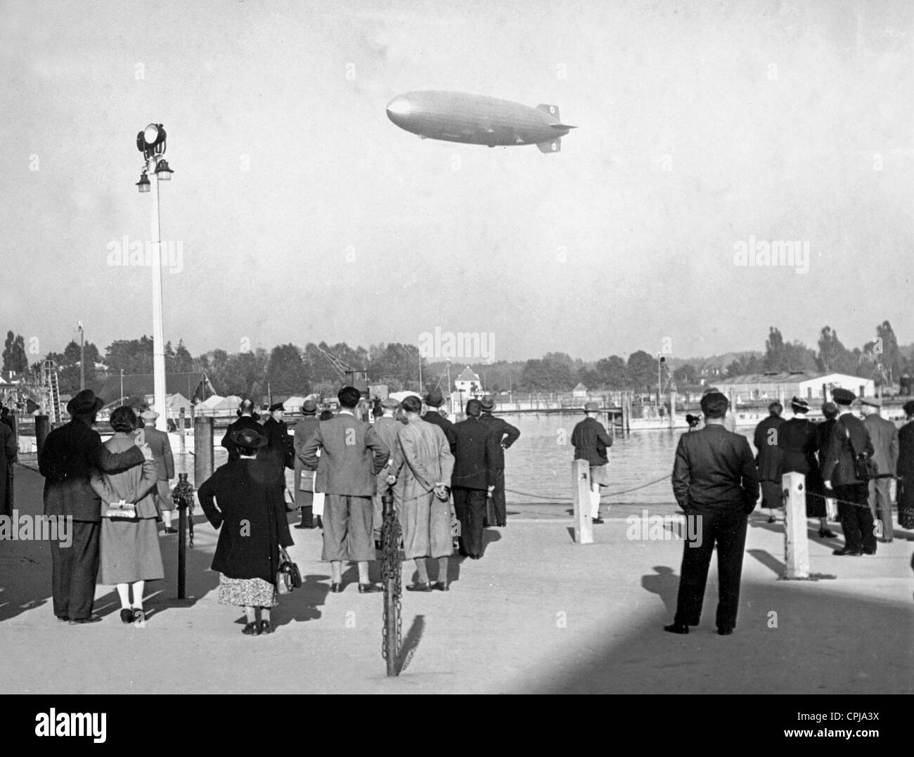 LZ 130 "Graf Zeppelin Il' su Friedrichshafen Foto Stock