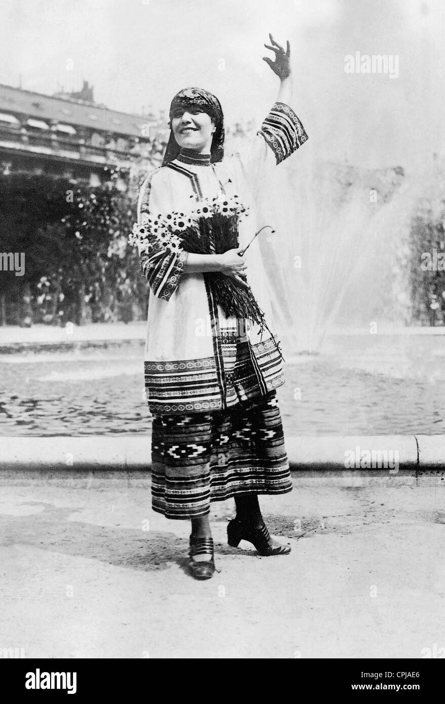 Maria Grigorievna Tolowiew a Parigi, 1924 Foto Stock