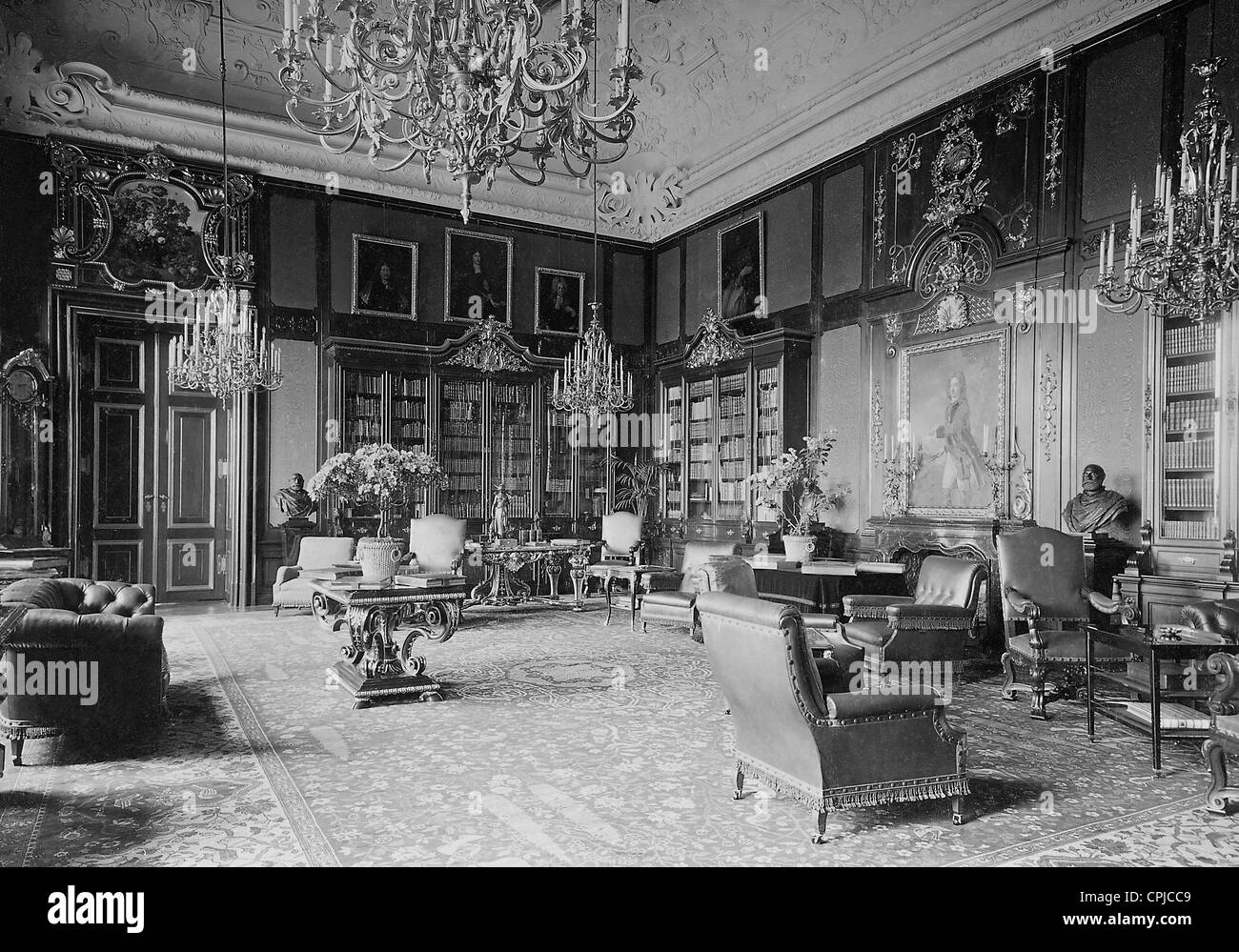 Biblioteca nel Palazzo del Belvedere di Vienna, 1912 Foto Stock