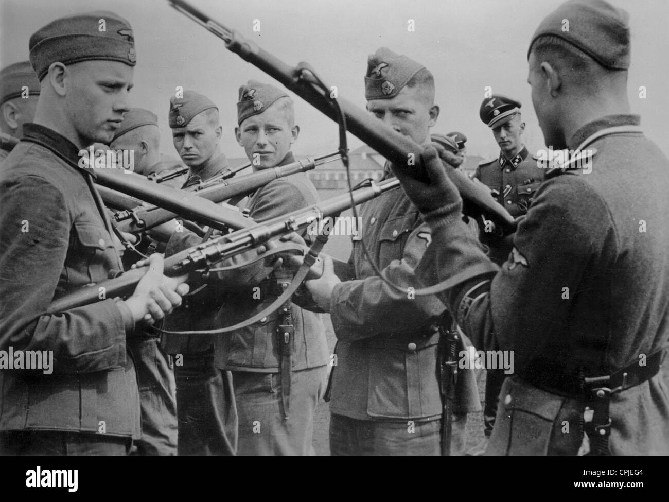 Volontari belgi alla formazione delle Waffen-SS, 1942 Foto Stock