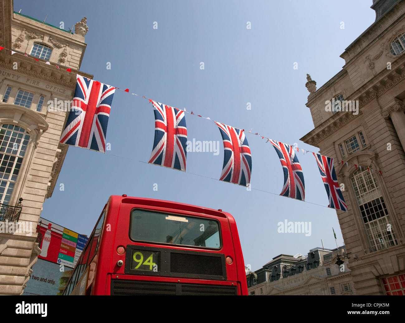 Unione Jack bunting in Regents Street, Londra Foto Stock