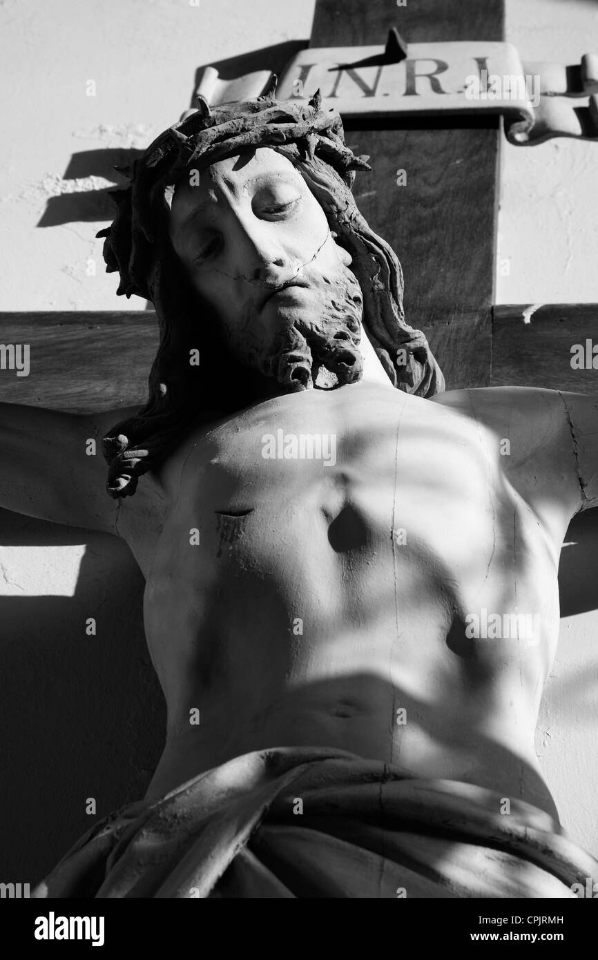 Gesù sulla croce - intaglio dalla chiesa di Vienna Foto Stock