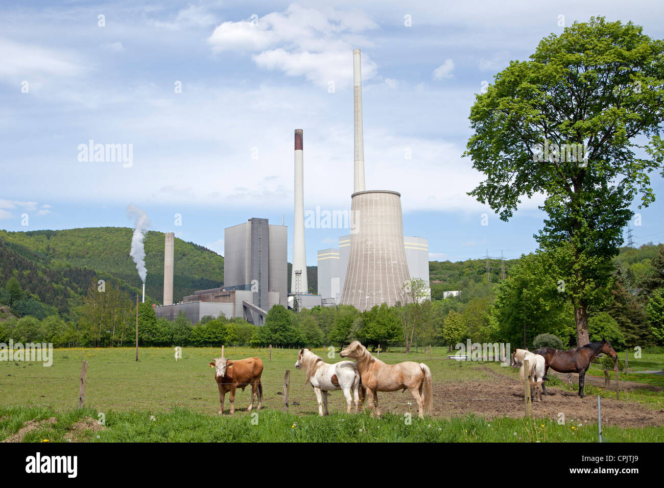 La stazione di potenza Werdohl-Elverlingsen, Sauerland, Renania Settentrionale - Westfalia, Germania Foto Stock