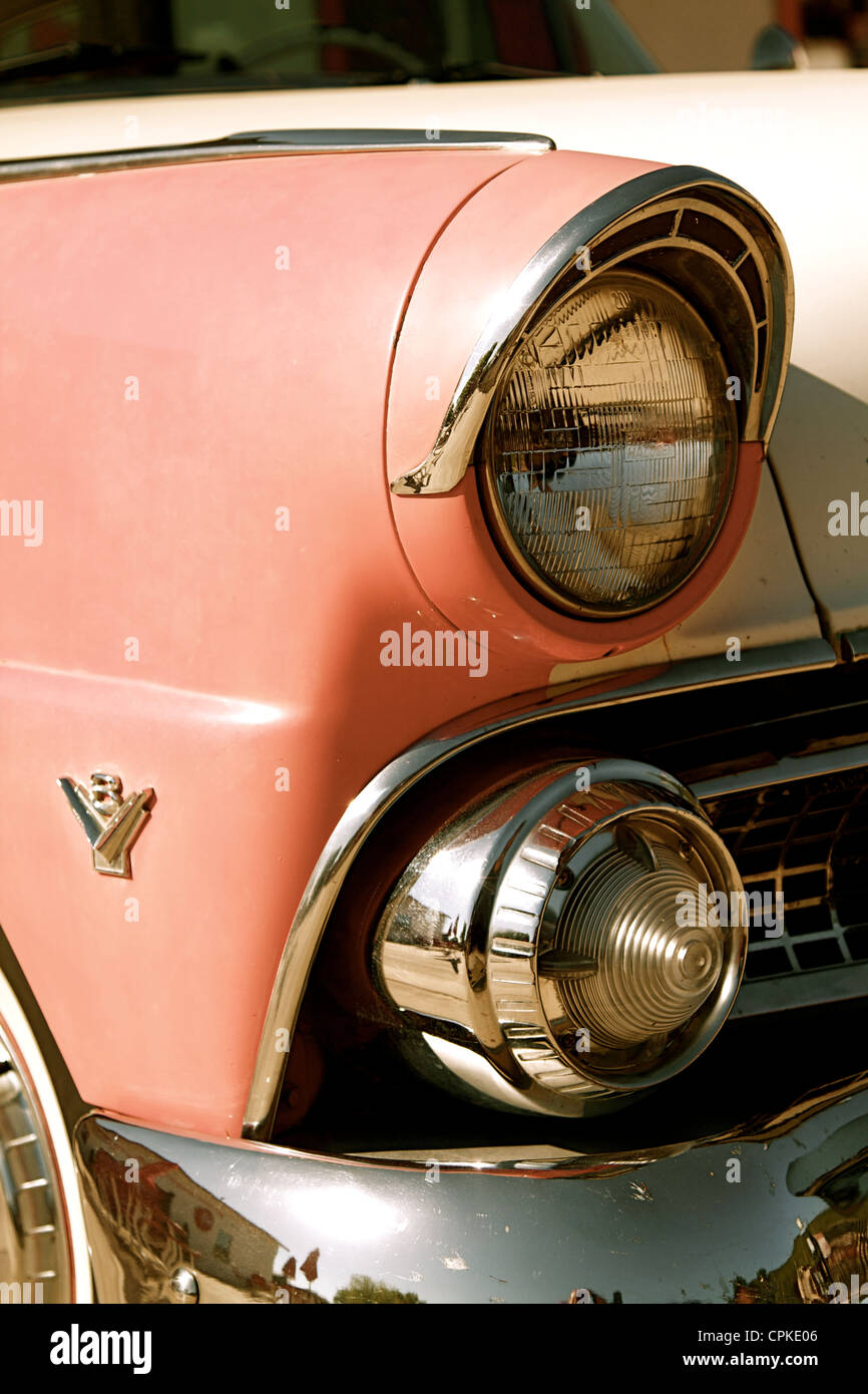 Classic Vintage American Cars compresi Dodge, Ford, Chevrolet, Chevy, Buick, Fairlane, Silver Streak, Power Glide, Diamond Foto Stock