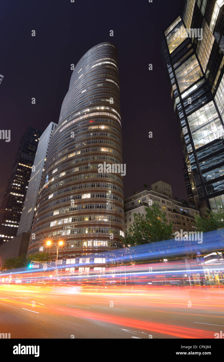 Il rossetto edificio a midtown Manhattan a New York New York, Stati Uniti d'America. Foto Stock