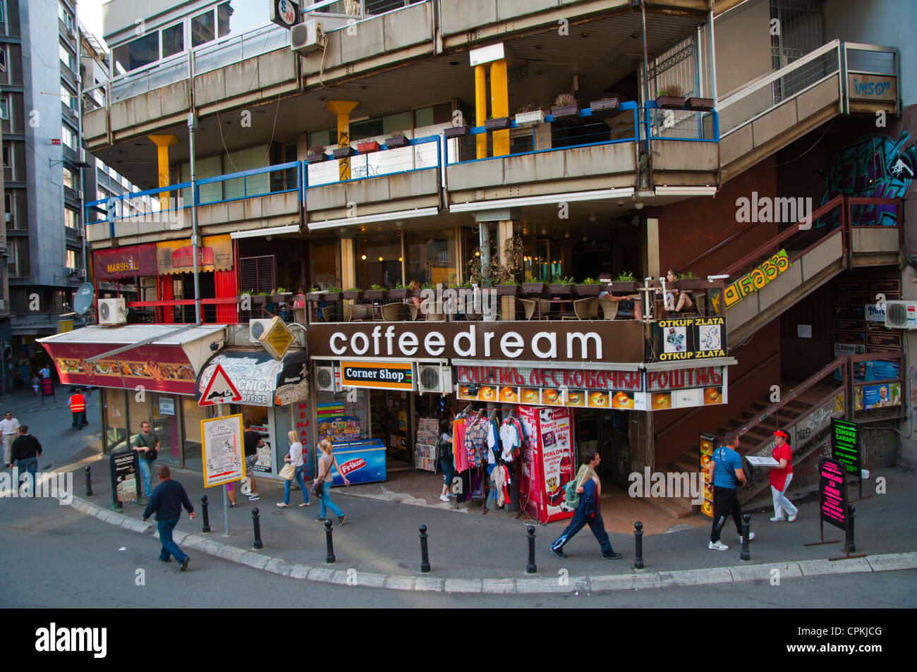 Il complesso shopping lungo Sremska street old town Belgrade Serbia Europa Foto Stock
