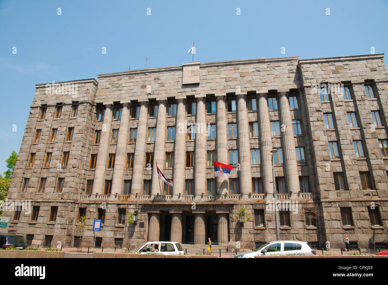 Ministero dell'economia e sviluppo regionale edificio lungo Bulevar Kralja Aleksandra street central Belgrade Serbia Europa Foto Stock