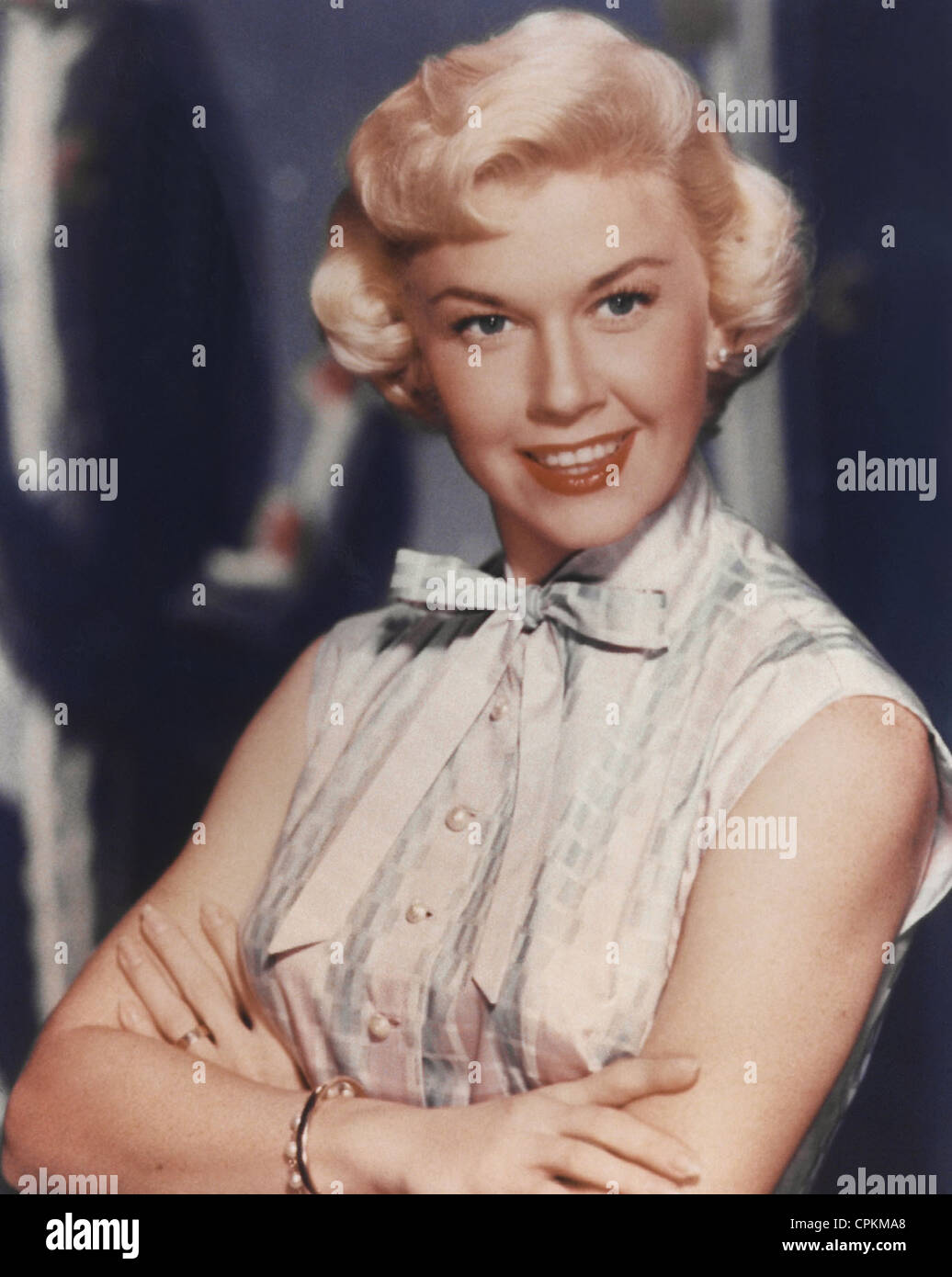Un ritratto a colori del film di star Doris Day prese a Los Angeles nel 1953 Foto Stock