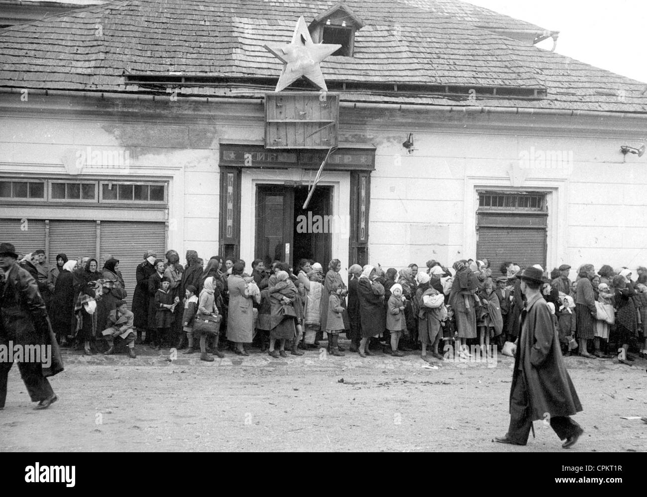 Gli ebrei dietro il fronte orientale sono registrati, 1941 Foto Stock