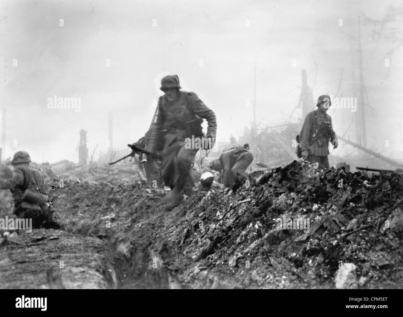 Soldato tedesco a fronte orientale, 1943 Foto Stock