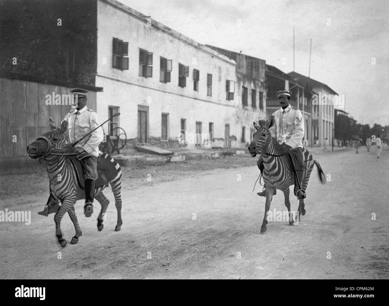 Soldati da zebre in tedesco East-Africa, 1911 Foto Stock