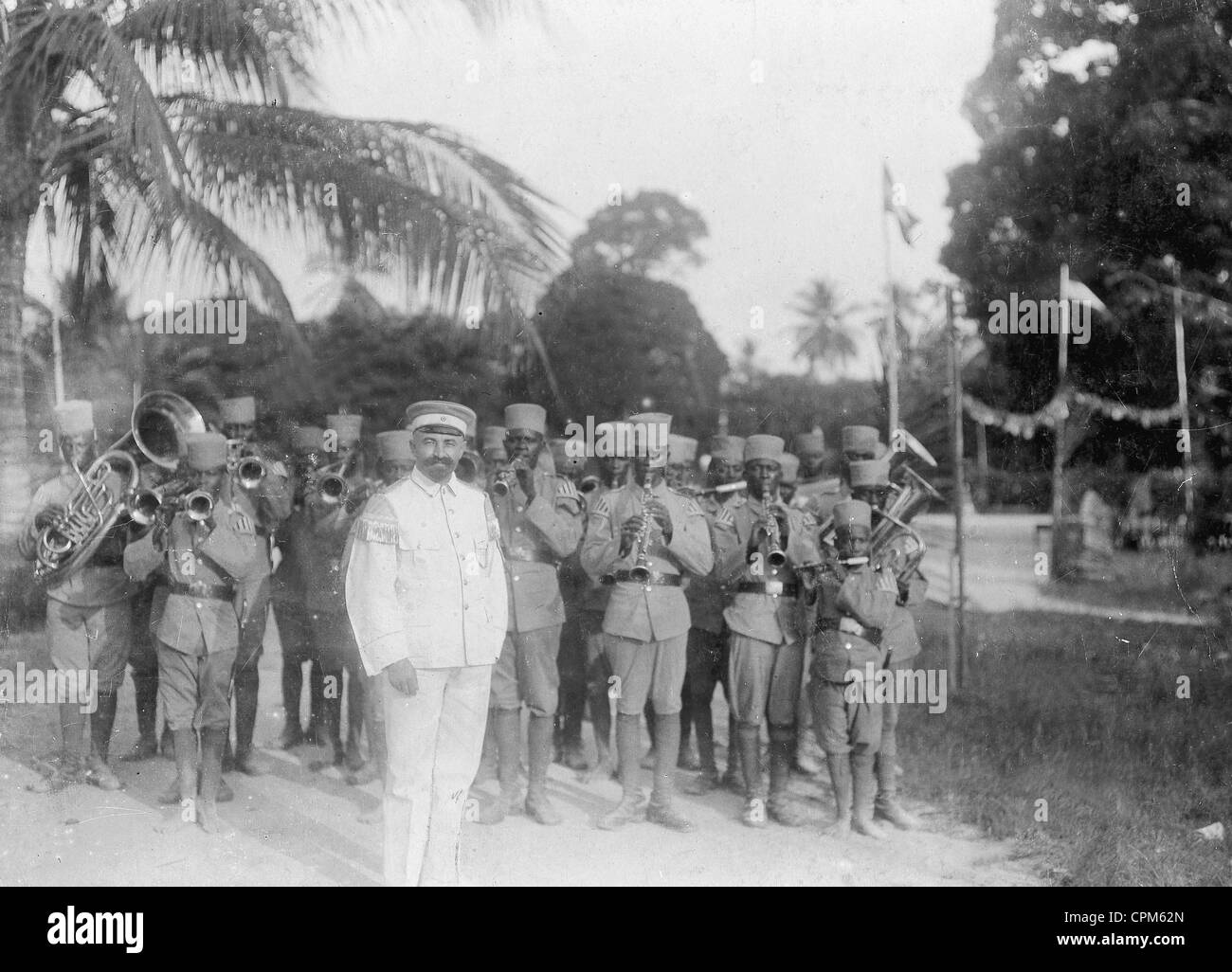 Segnalatori acustici Askari music band in tedesco East-Africa, 1907 Foto Stock