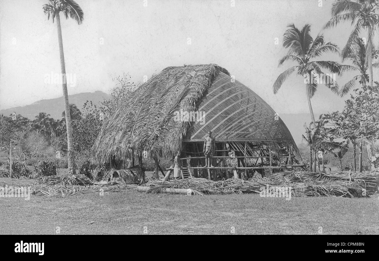 Costruzione casa in Samoa, 1903 Foto Stock