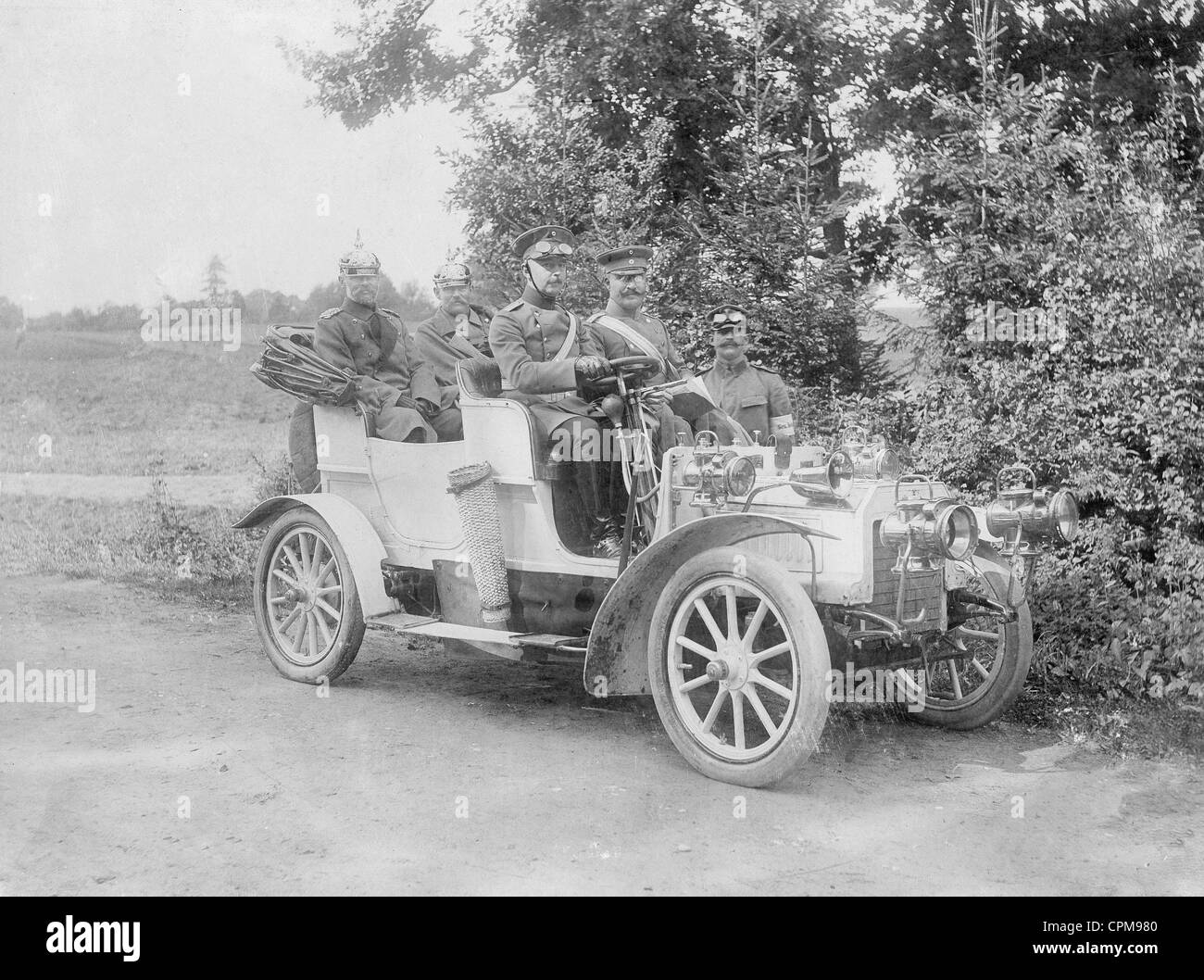 Auto durante una manovra dell'esercito bavarese, 1905 Foto Stock