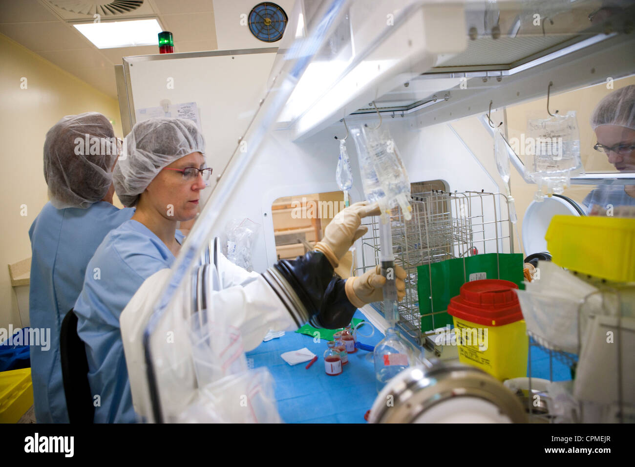Preparazione per la chemioterapia Foto Stock
