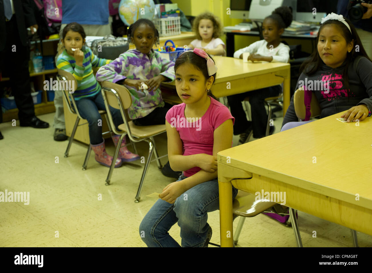 Primo e secondo grado classe arabo in New York Foto Stock