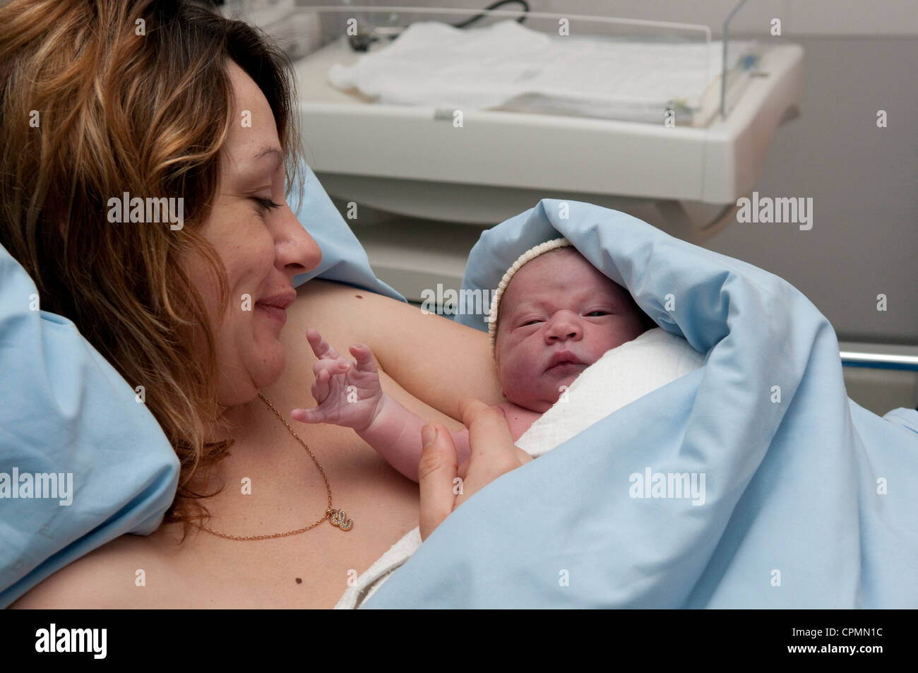 La madre e il neonato Foto Stock