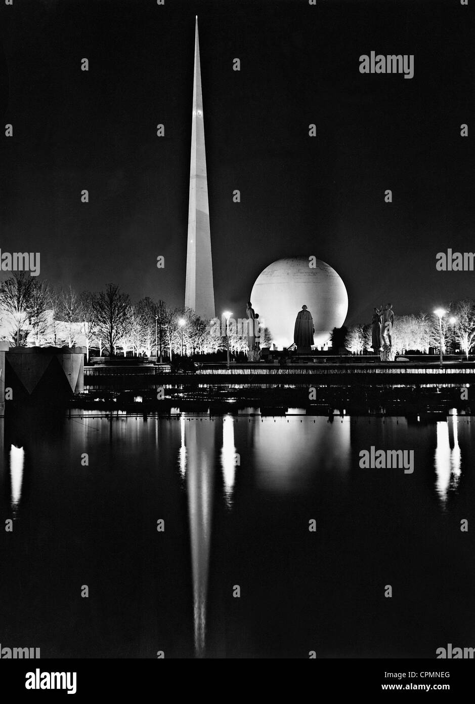 La fotografia notturna dei motivi della fiera mondiale di New York, 1939 Foto Stock