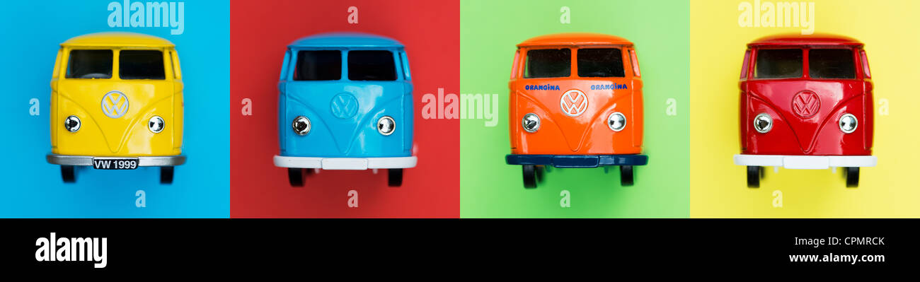 Matchbox pressofusi di furgoncini Volkswagen su sfondo colorato Foto Stock